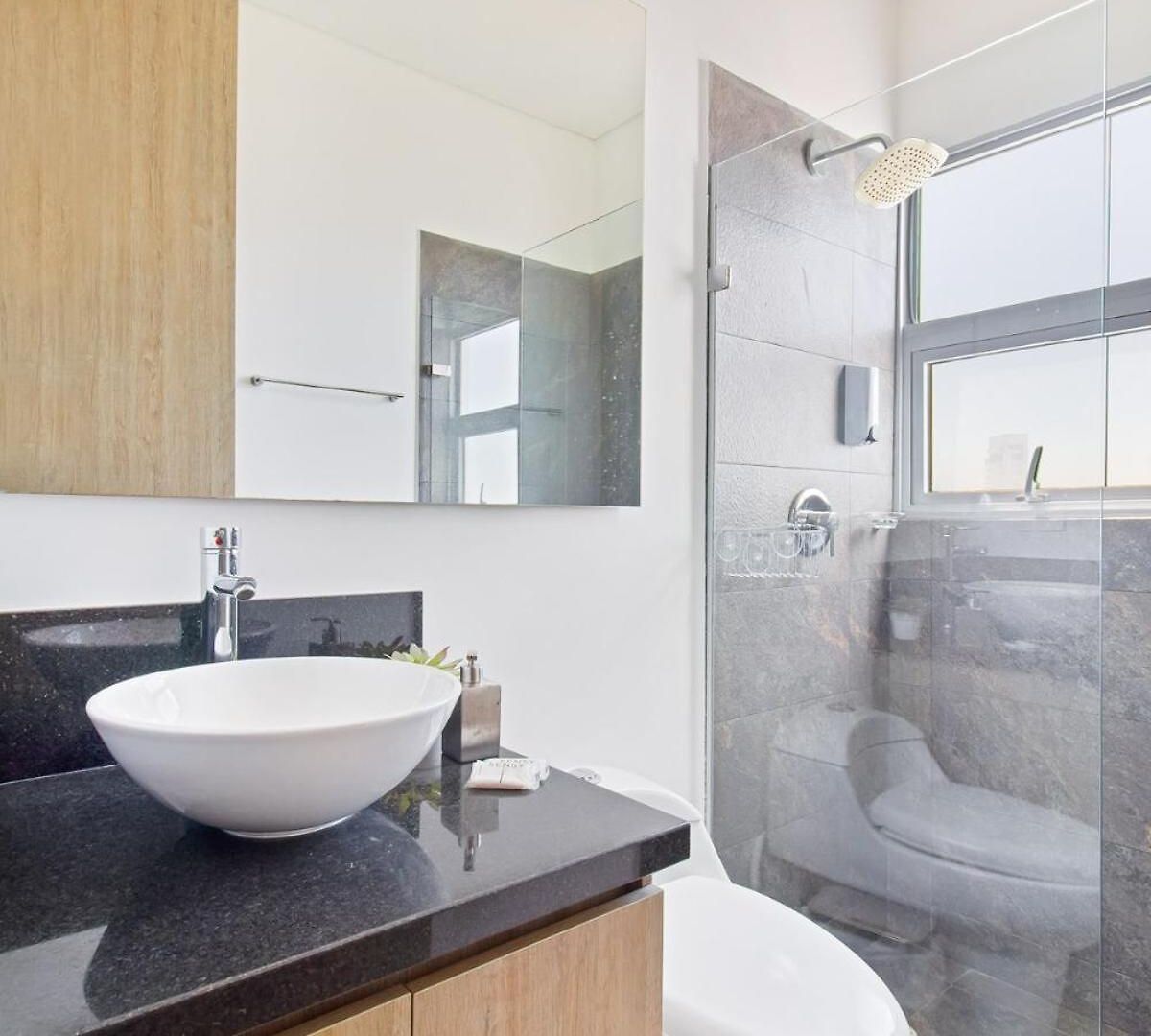 Fully Furnished Apartment, Floor 33, With Sea View Cartagena