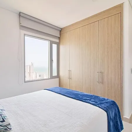 Fully Furnished Apartment, Floor 33, With Sea View